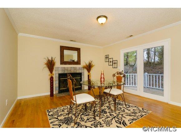 104 Timberleaf Dr - Photo 5