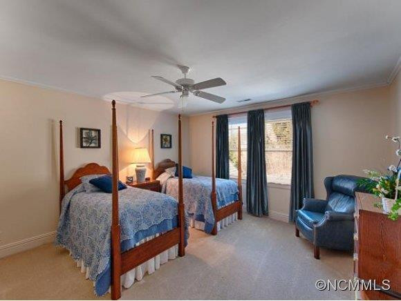 1121 Burnside Drive - Photo 18