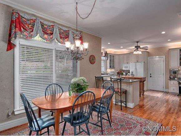 1121 Burnside Drive - Photo 10