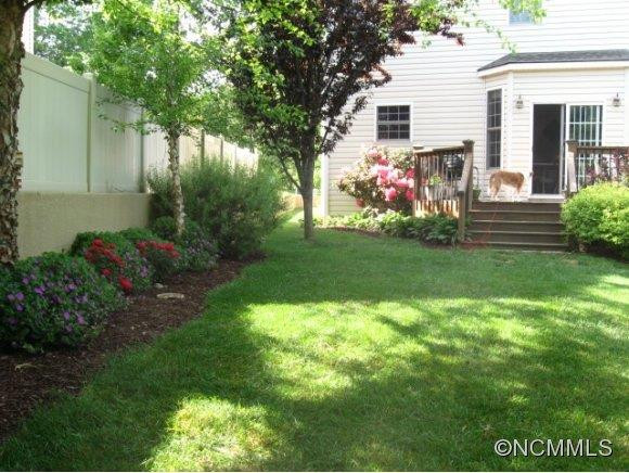 99 Driftstone Circle - Photo 2
