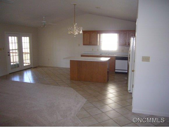467 MOUNTAIN VIEW ROAD - Photo 2