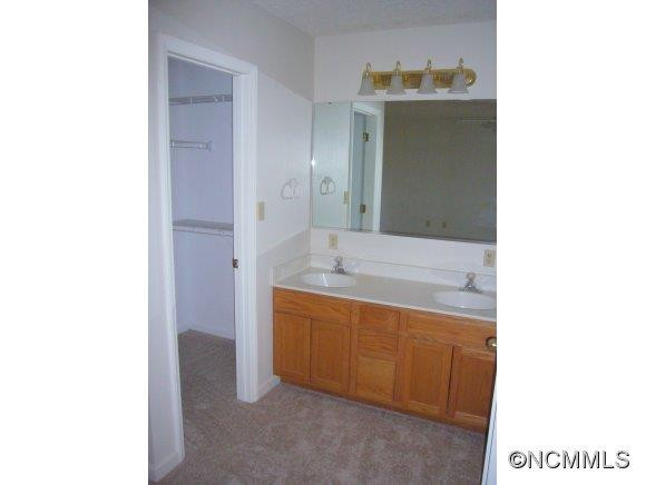 467 MOUNTAIN VIEW ROAD - Photo 5