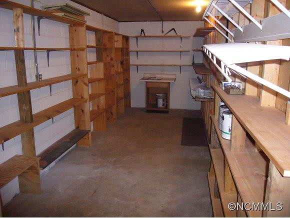 467 MOUNTAIN VIEW ROAD - Photo 10