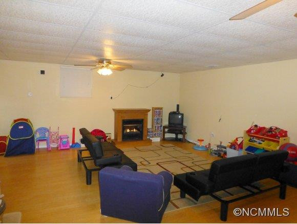904 MILLS GAP ROAD - Photo 16
