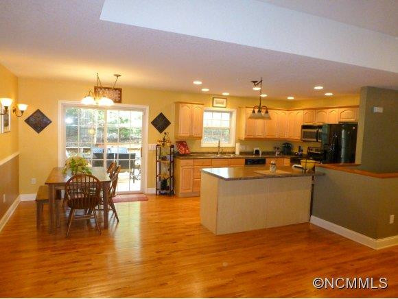 904 MILLS GAP ROAD - Photo 5