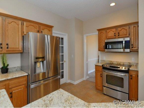 104 CIMARRON BLVD. - Photo 2