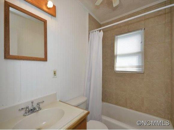 407 VALLEY VIEW CIRCLE - Photo 7