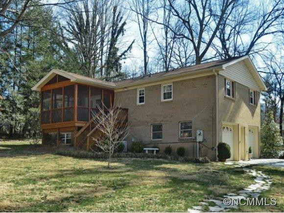 211 CASTLETON DRIVE - Photo 14