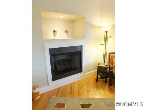 111 Montford Avenue - Photo 11