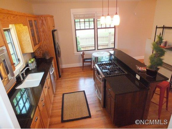 111 Montford Avenue - Photo 15