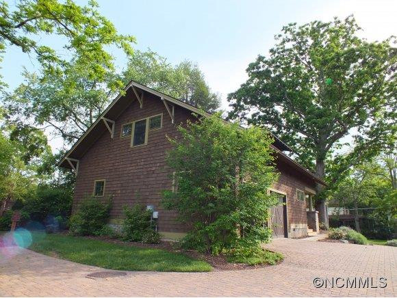 111 Montford Avenue - Photo 5