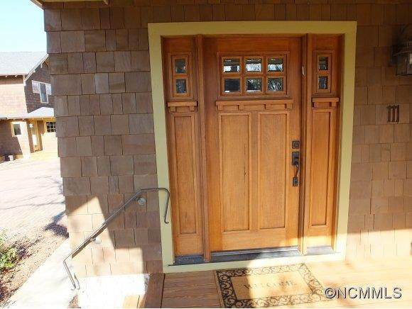 111 Montford Avenue - Photo 6