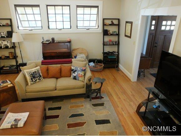 111 Montford Avenue - Photo 8