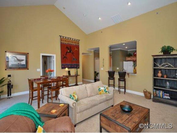 475K S. CHURCH ST. - Photo 6