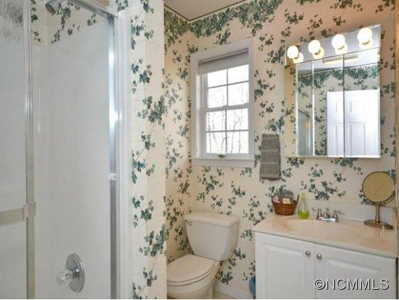 132 RAVENWOOD LANE - Photo 11