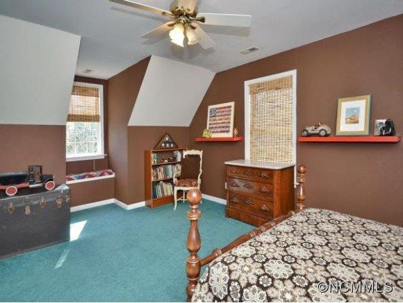 132 RAVENWOOD LANE - Photo 8