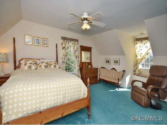 132 RAVENWOOD LANE - Photo 10