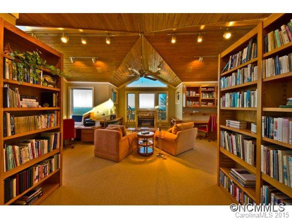473 Summit Ridge Road - Photo 17