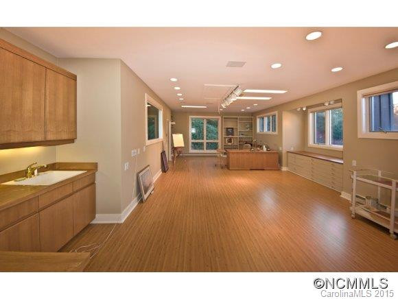 473 Summit Ridge Road - Photo 18