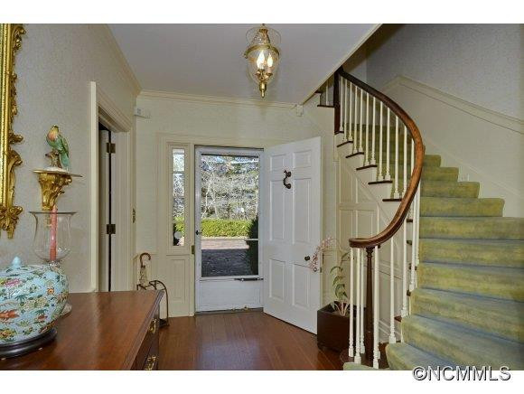 191 Waynewood Drive - Photo 3