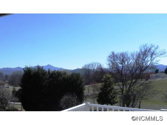 14 Lyonsgate Drive - Photo 2