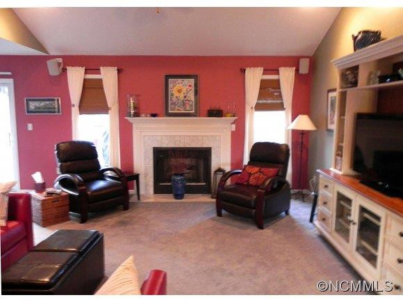 14 Lyonsgate Drive - Photo 4