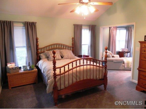 14 Lyonsgate Drive - Photo 6