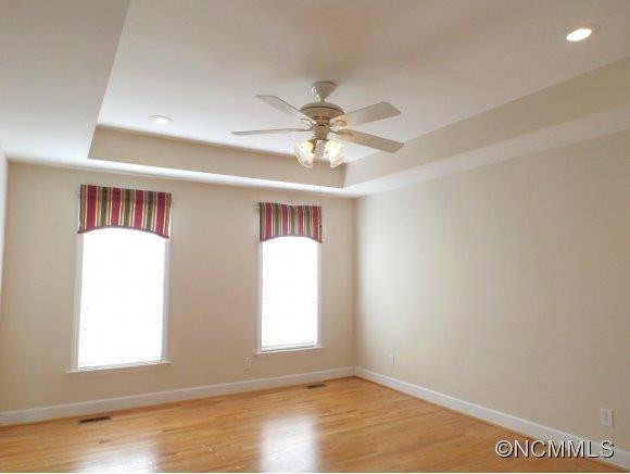 134 Memphis Way - Photo 10
