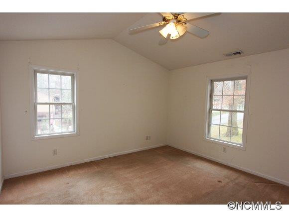 13 Pinecroft Lane - Photo 8