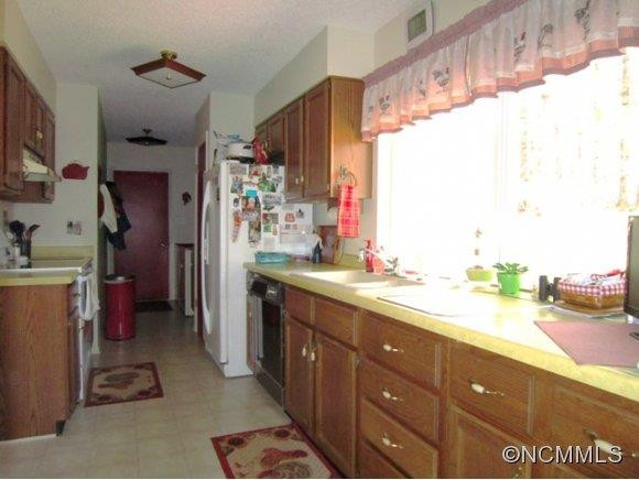 34 Mountain Brook Drive - Photo 7