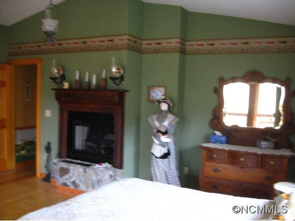 767 Wolf Laurel Drive - Photo 5