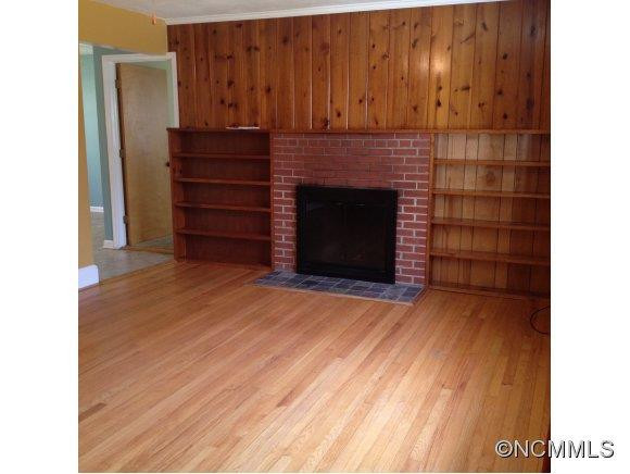 2338 Riceville Road - Photo 2