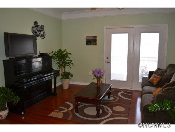 131 Appeldoorn Circle - Photo 4
