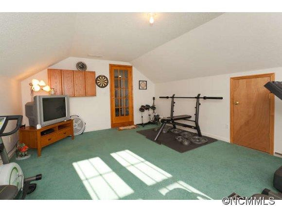 366 Glensprings Drive - Photo 16