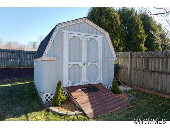 366 Glensprings Drive - Photo 23