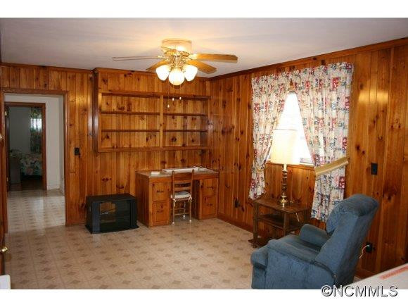 215 DAVENPORT ROAD - Photo 5