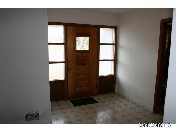 215 DAVENPORT ROAD - Photo 7
