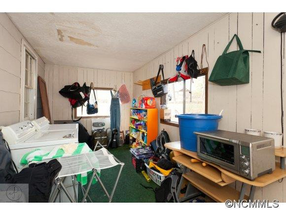 6 Delaware Ave - Photo 17