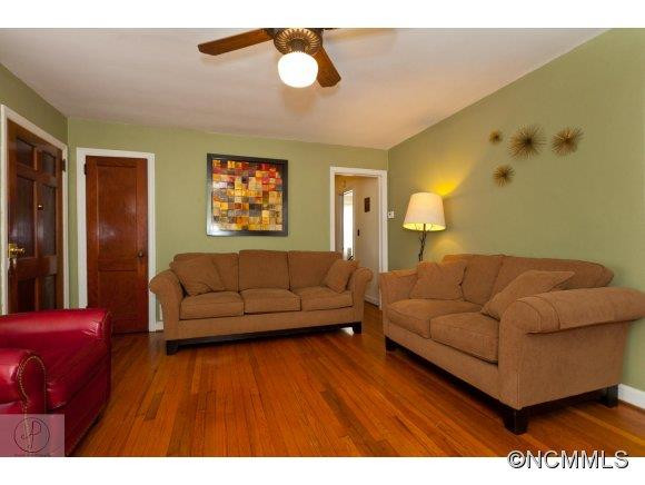 6 Delaware Ave - Photo 8