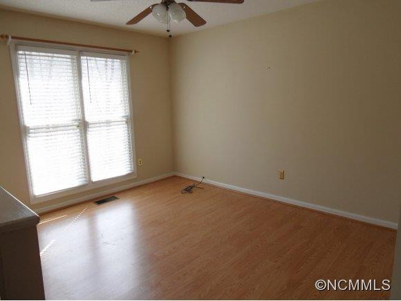 139 Redbud Lane - Photo 13