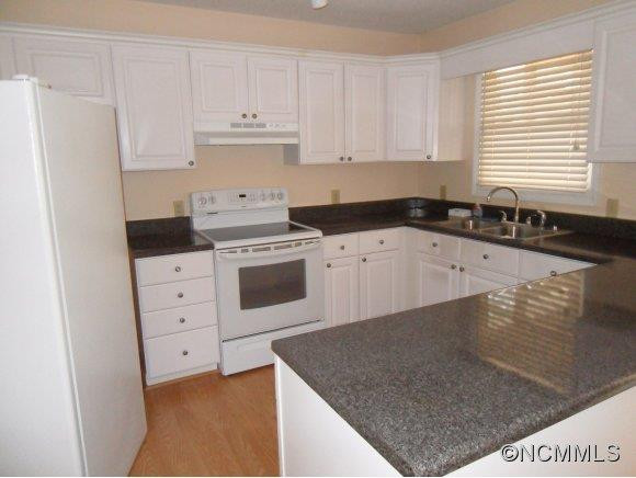 139 Redbud Lane - Photo 4