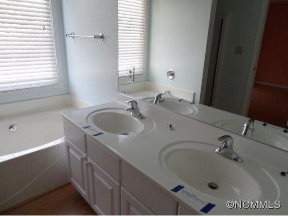 139 Redbud Lane - Photo 10