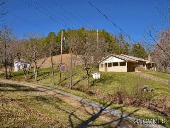 124 UPPER FLAT CREEK RD - Photo 14