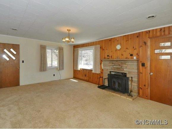 124 UPPER FLAT CREEK RD - Photo 3
