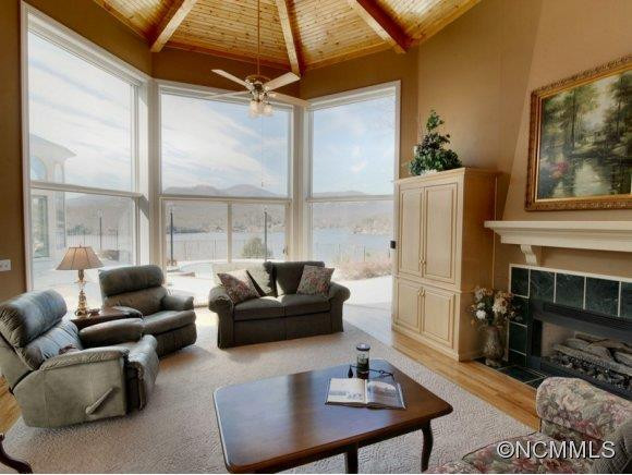 169 Deerwood Drive - Photo 4