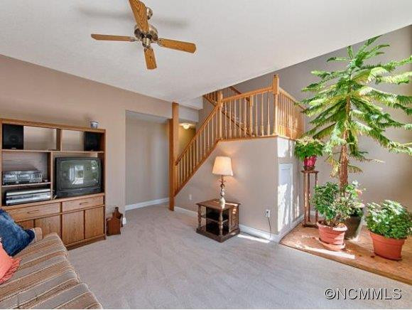 13 MEADOWBROOK LANE - Photo 19
