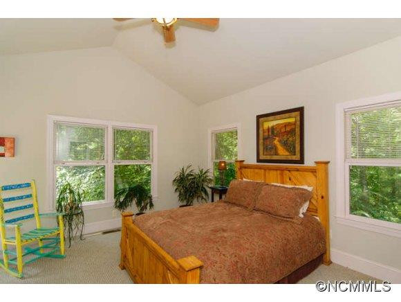 38 Rambling Ridge - Photo 13