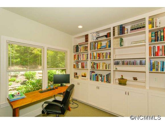 38 Rambling Ridge - Photo 16
