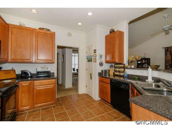 22 Groton Way - Photo 6