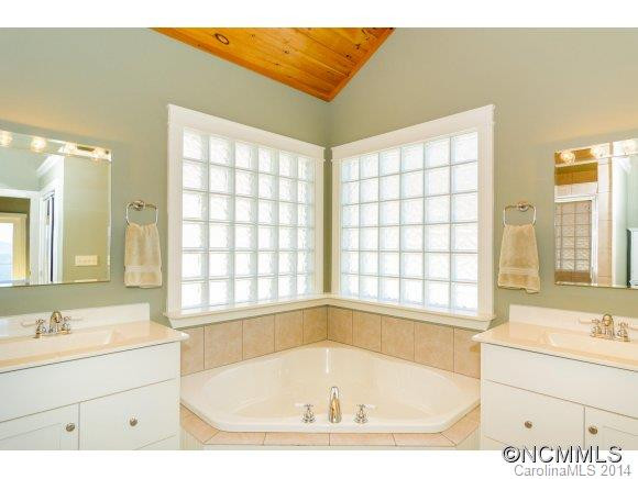 38 Wedgewood Terrace - Photo 15
